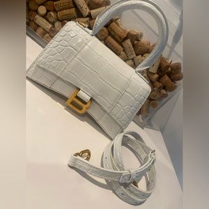 WOMEN'S HOURGLASS XSMALL HANDBAG CROCODILE EMBOSSED IN WHITE